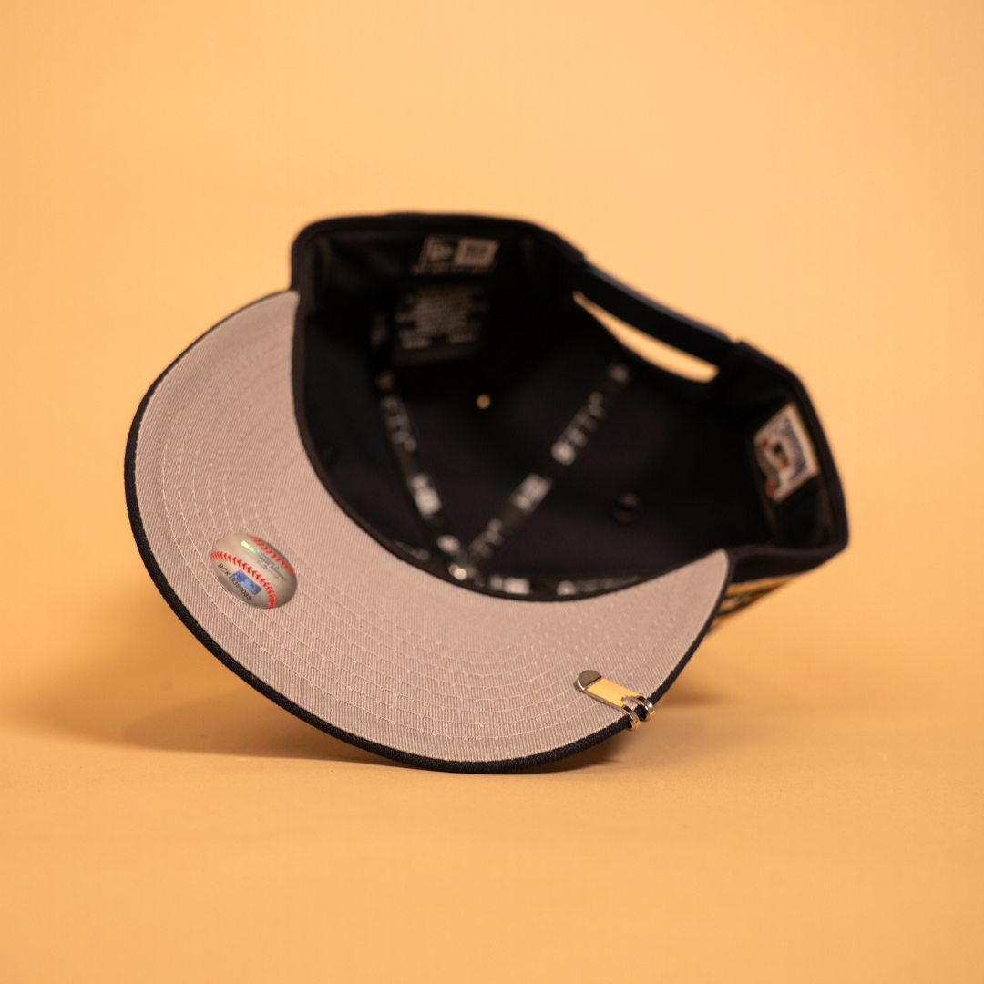 NEW ERA EXCLUSIVE 9FIFTY A-FRAME NAVY DETROIT TIGERS SNAPBACK W/ 2006 WORLD SERIES SIDE PATCH