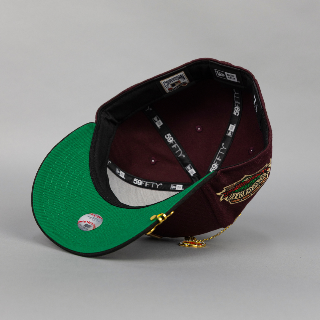 NEW ERA EXCLUSIVE 59FIFTY BURGUNDY/ BLACK CHICAGO WHITE SOX W/ COMISKEY PARK SIDE PATCH