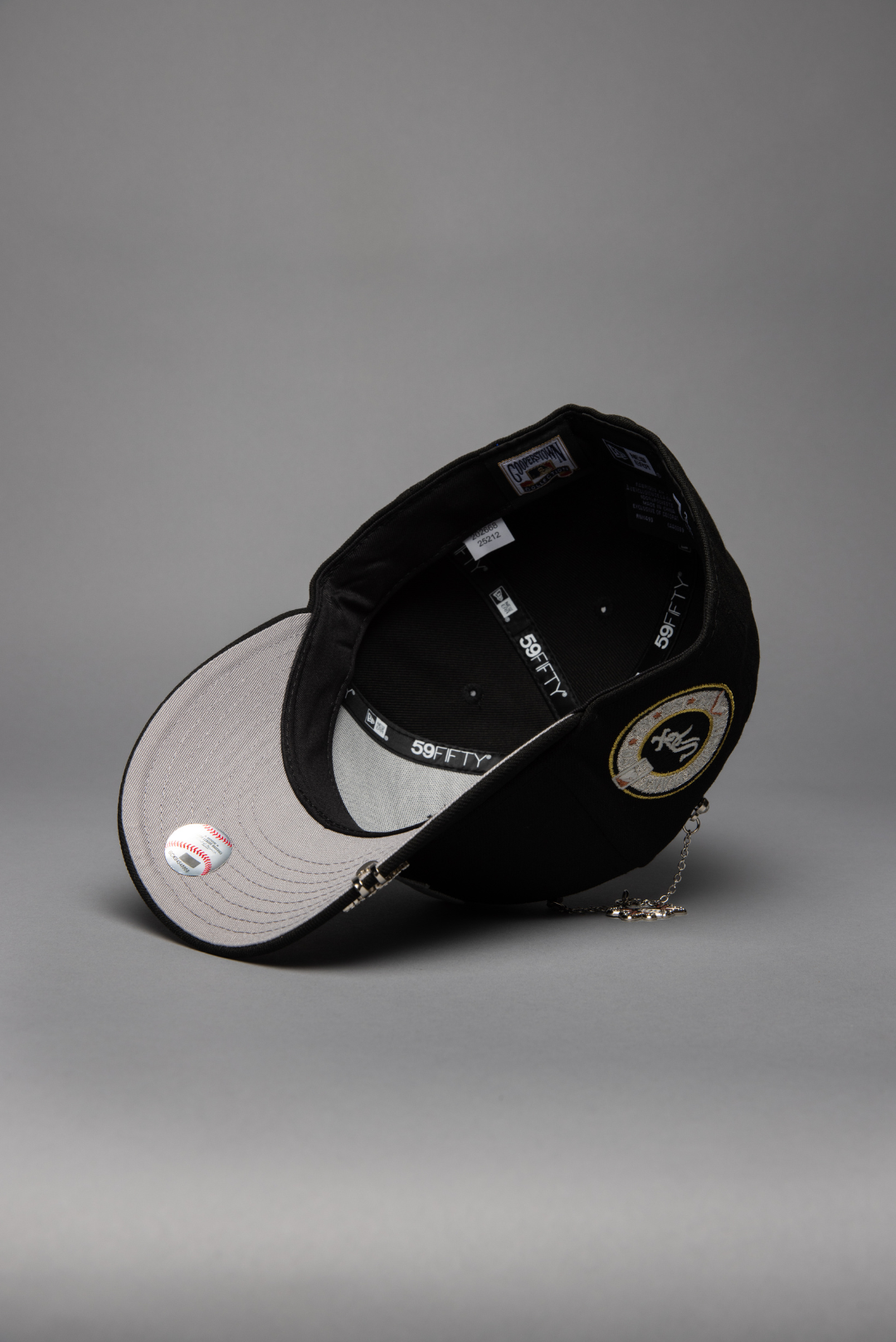 NEW ERA EXCLUSIVE 59FIFTY BLACK CHICAGO WHITE SOX W/ ALL STAR YEARS SIDE PATCH