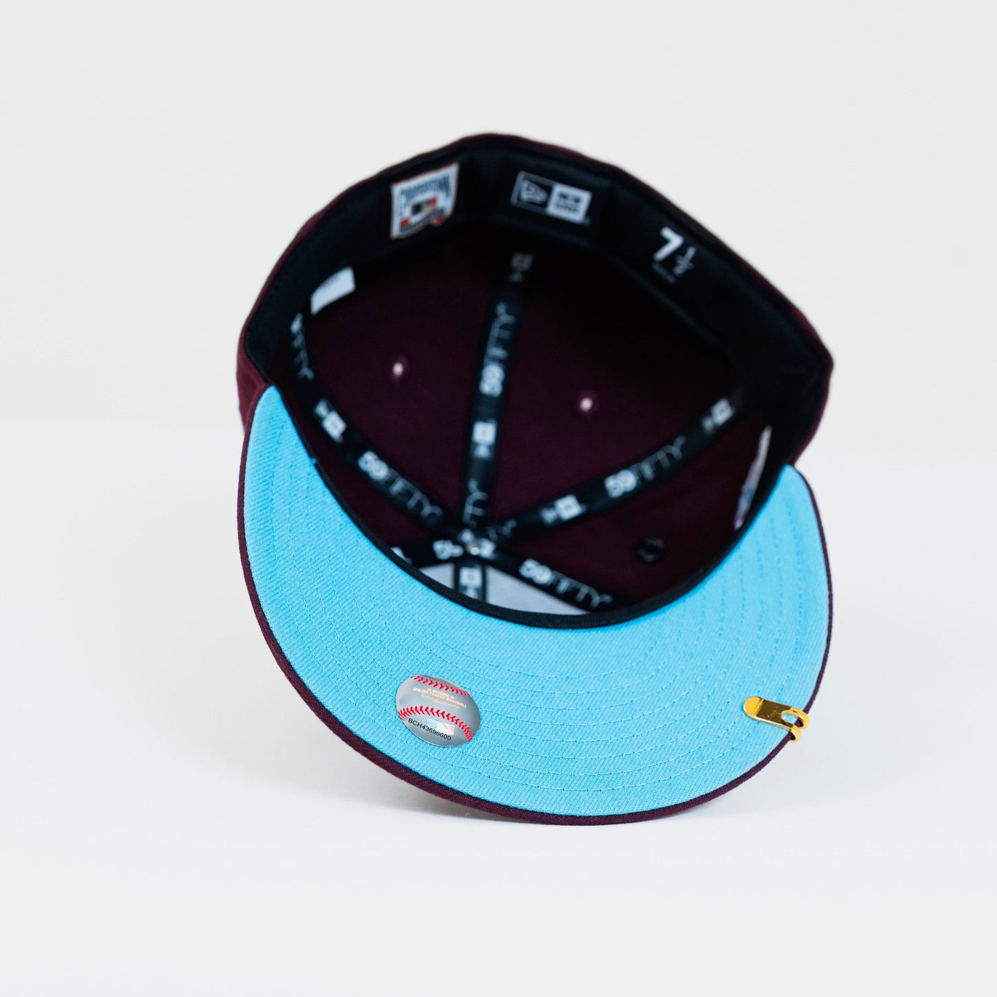 NEW ERA EXCLUSIVE 59FIFTY BURGUNDY ARIZONA DIAMONDBACKS W/ 2001 WORLD SERIES SIDE PATCH