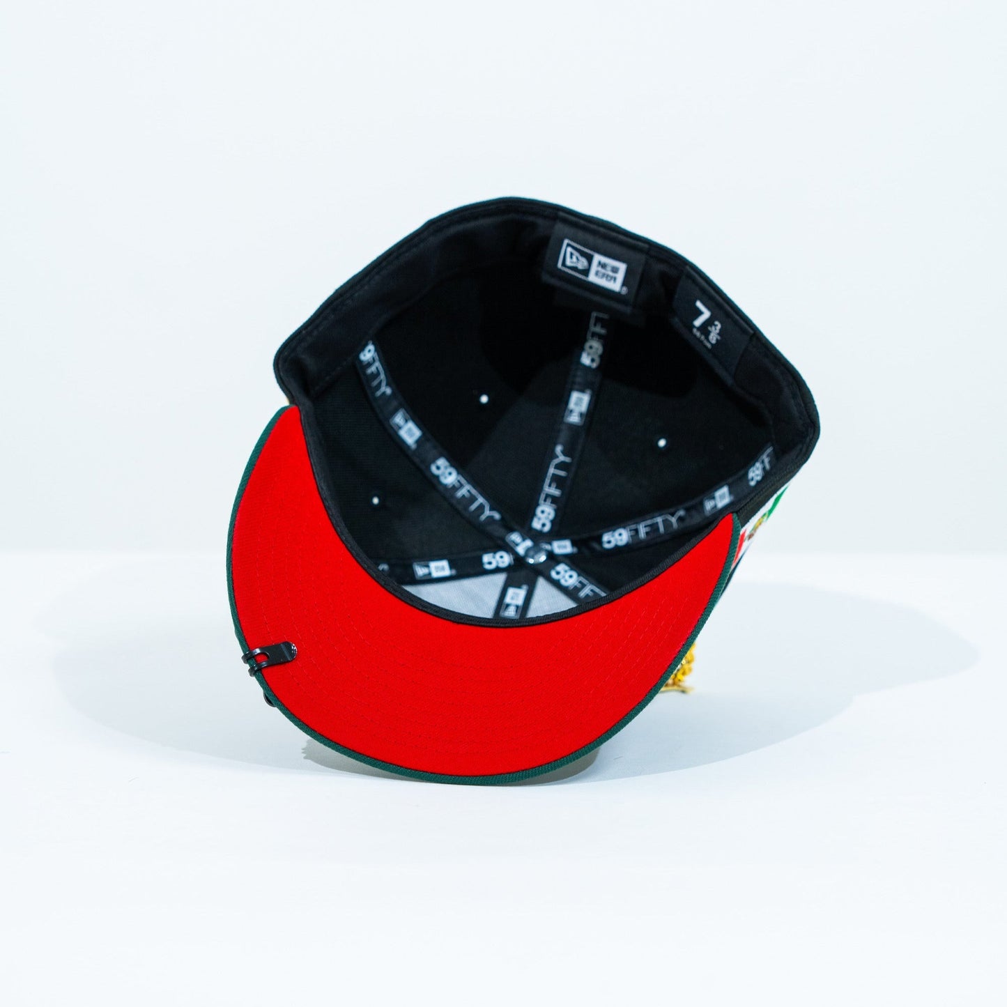 NEW ERA EXCLUSIVE 59FIFTY BLACK/ FOREST GREEN "CLUB AMERICA" W/ MEXICO FLAG SIDE PATCH