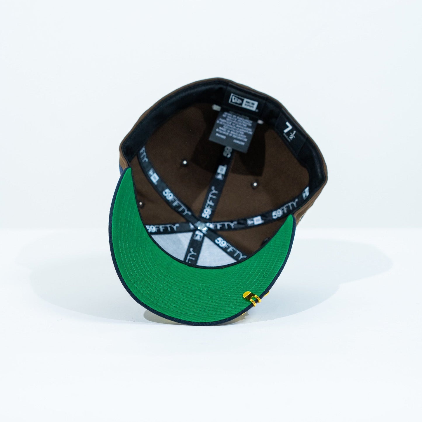 NEW ERA EXCLUSIVE 59FIFTY BROWN/ NAVY "CHIVAS DE GUADALAJARA" W/ CHIVO SIDE PATCH