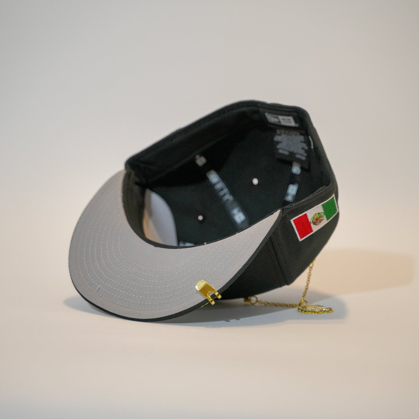 NEW ERA EXCLUSIVE 59FIFTY BLACK CHARROS DE JALISCO W/ MEXICO FLAG SIDE PATCH