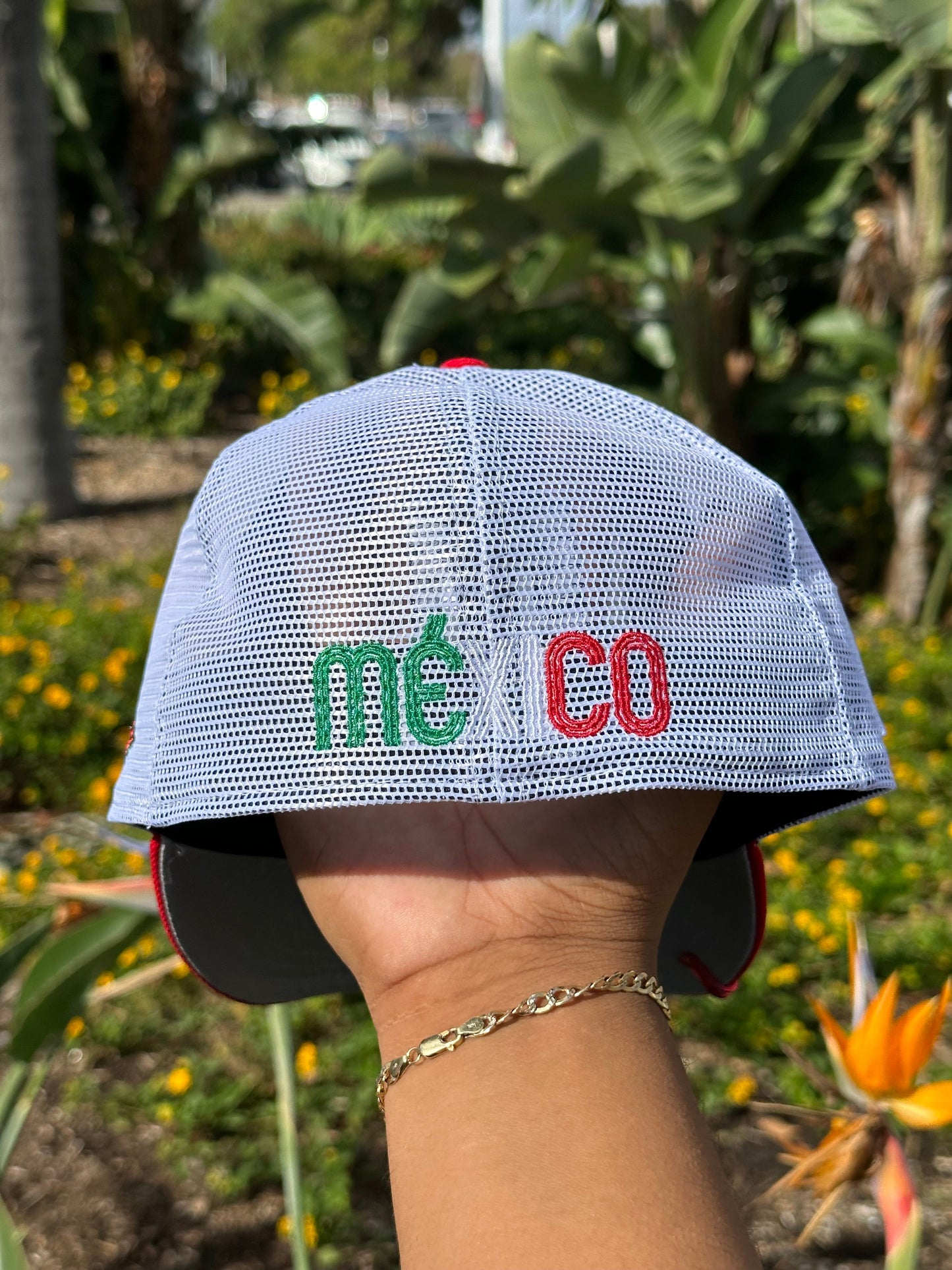NEW ERA EXCLUSIVE 59FIFTY GREEN/RED "THE GOAT" MESHBACK W/ MEXICO FLAG SIDE PATCH