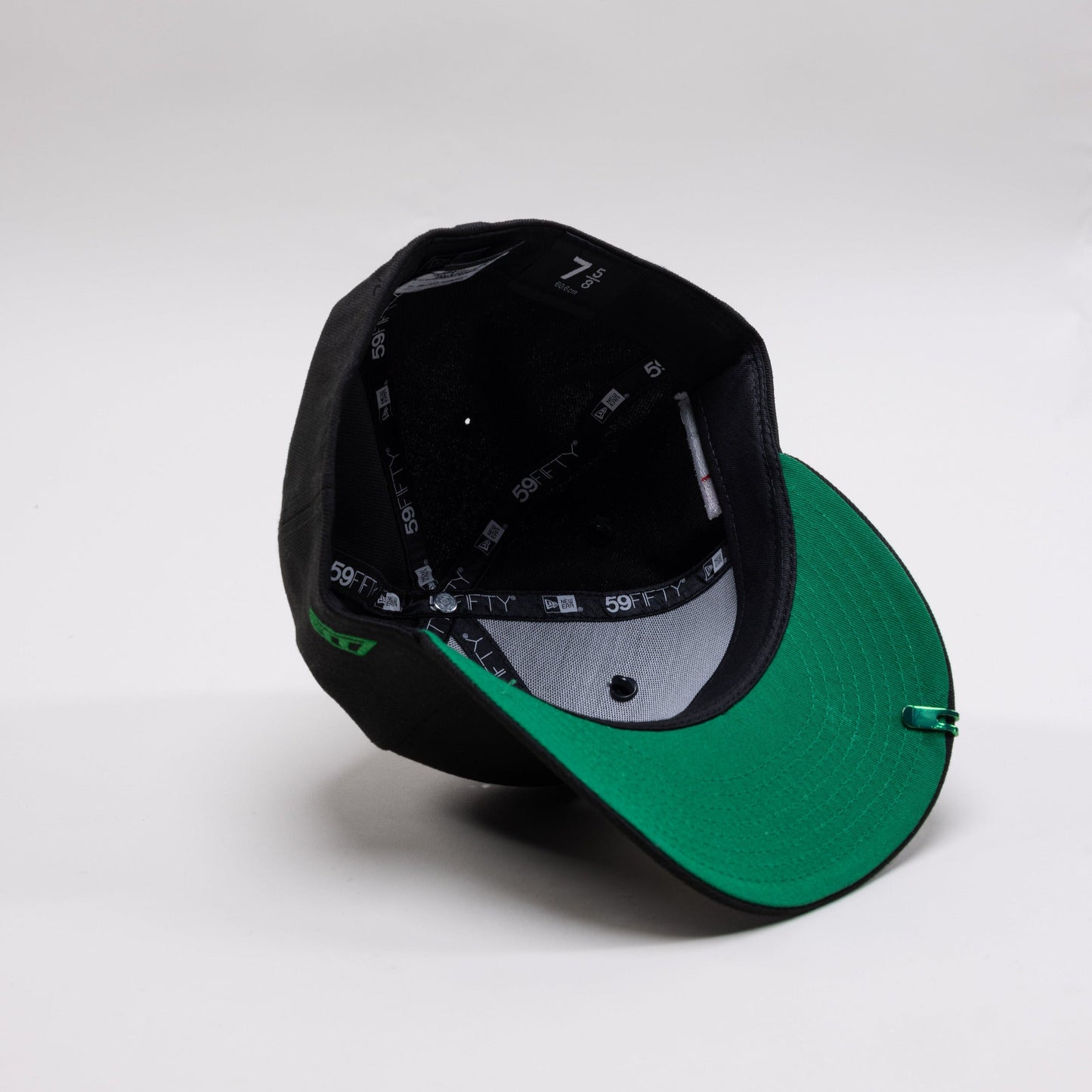 NEW ERA EXCLUSIVE 59FIFTY BLACK "SANTOS LAGUNA" W/ MEXICO FLAG SIDE PATCH