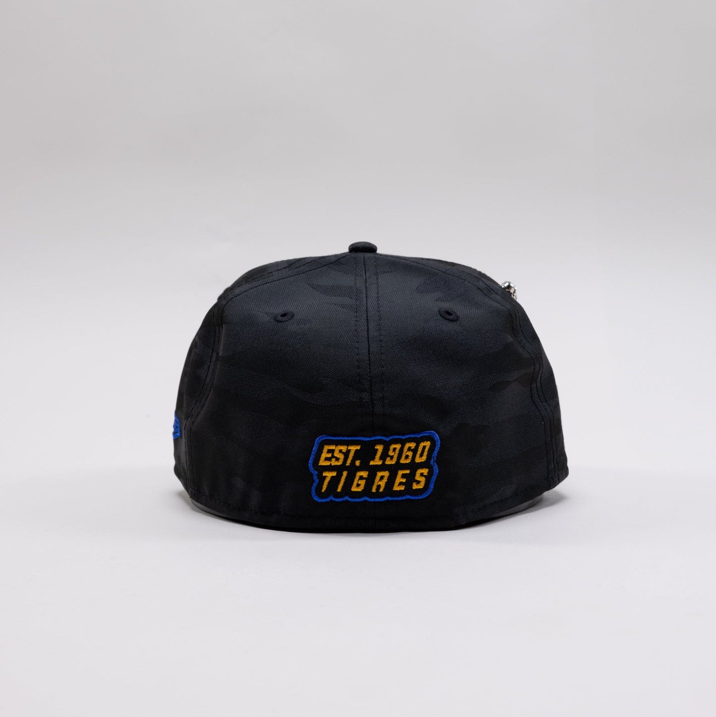 NEW ERA EXCLUSIVE 59FIFTY BLACK CAMO "CLUB TIGRES UANL" W/ MEXICO FLAG SIDE PATCH