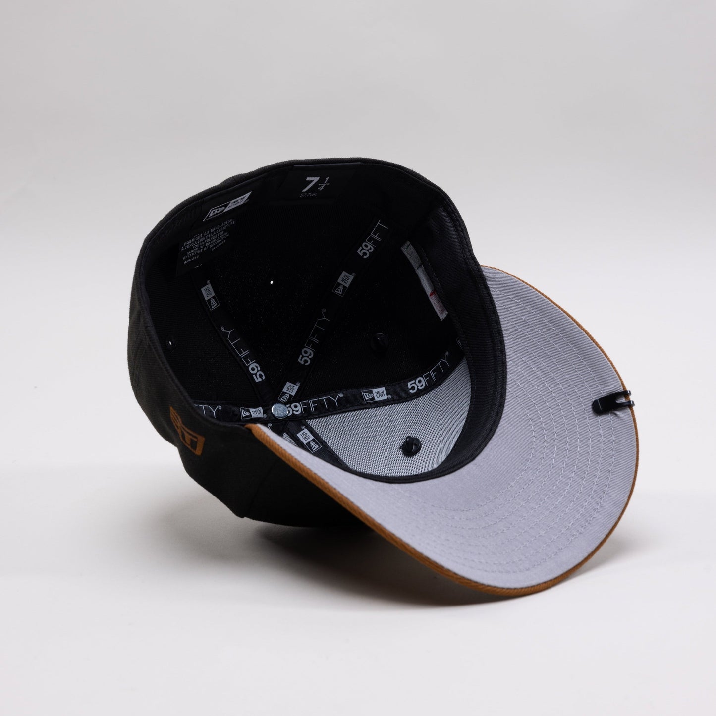 NEW ERA EXCLUSIVE 59FIFTY BLACK/WALNUT "CLUB AMERICA" W/ MEXICO FLAG SIDE PATCH