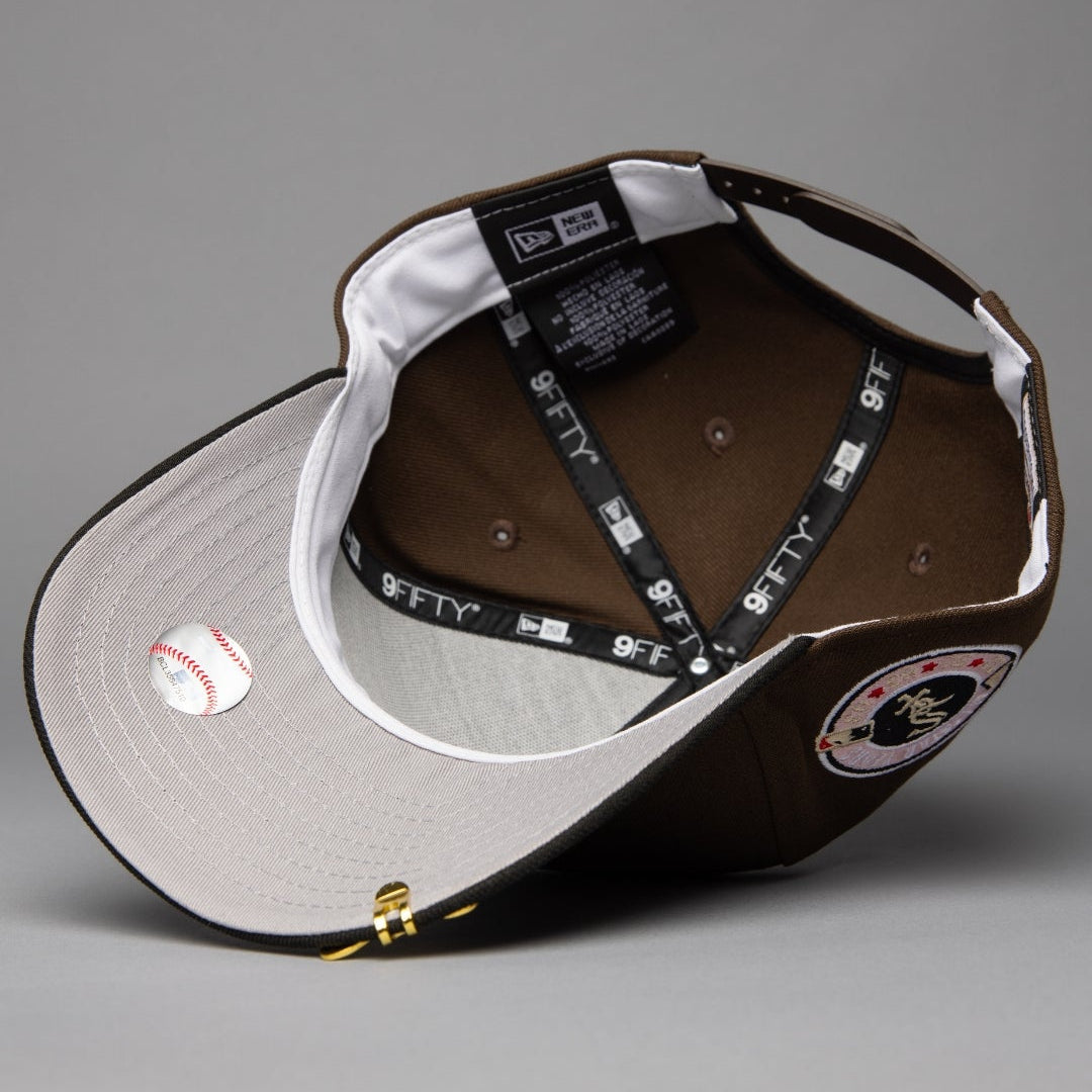 NEW ERA 9FIFTY A-FRAME BROWN/BLACK CHICAGO WHITE SOX SNAPBACK W/ ALL STAR YEARS SIDE PATCH