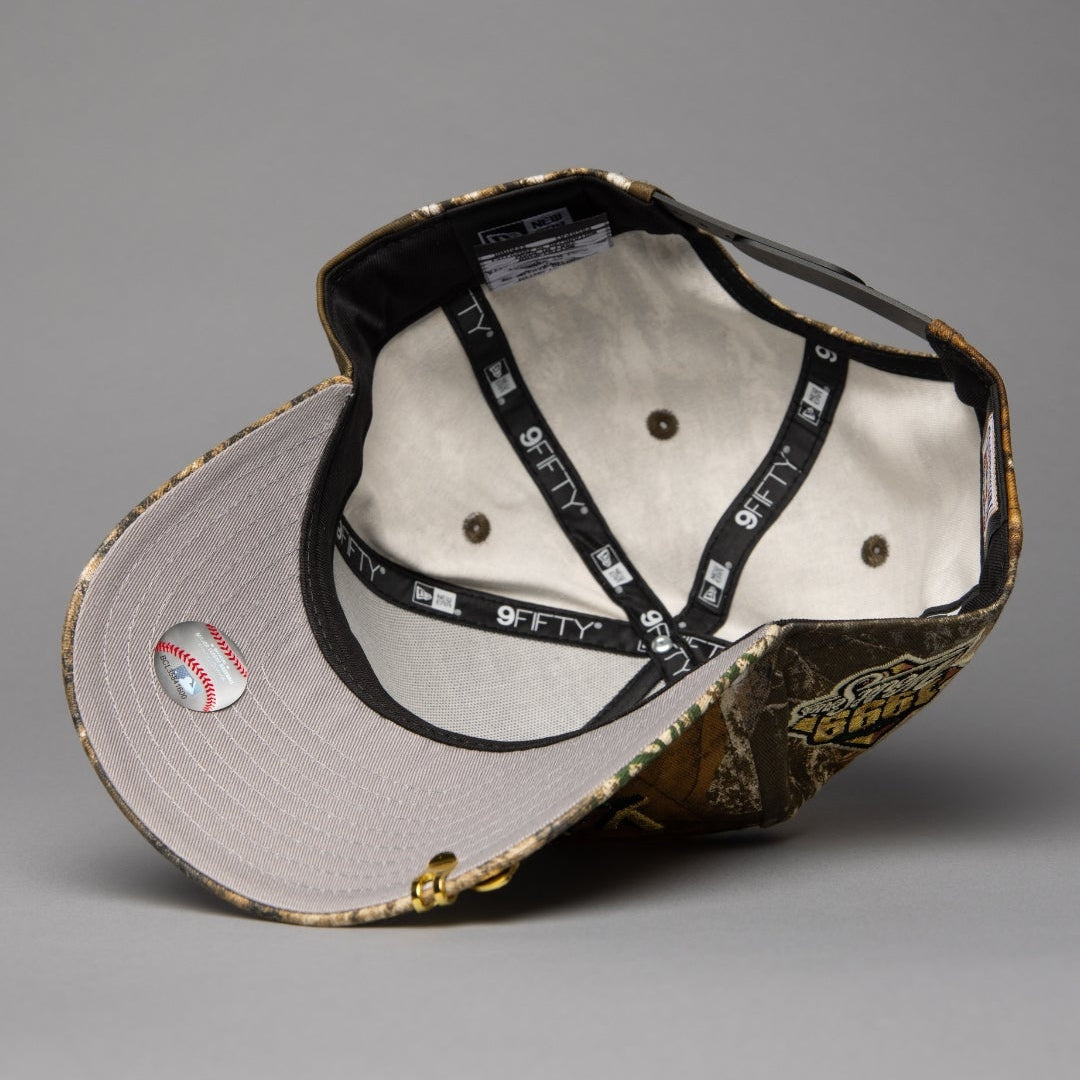 NEW ERA 9FIFTY A-FRAME REALTREE NEW YORK YANKEES W/ 1999 WORLD SERIES SIDE PATCH