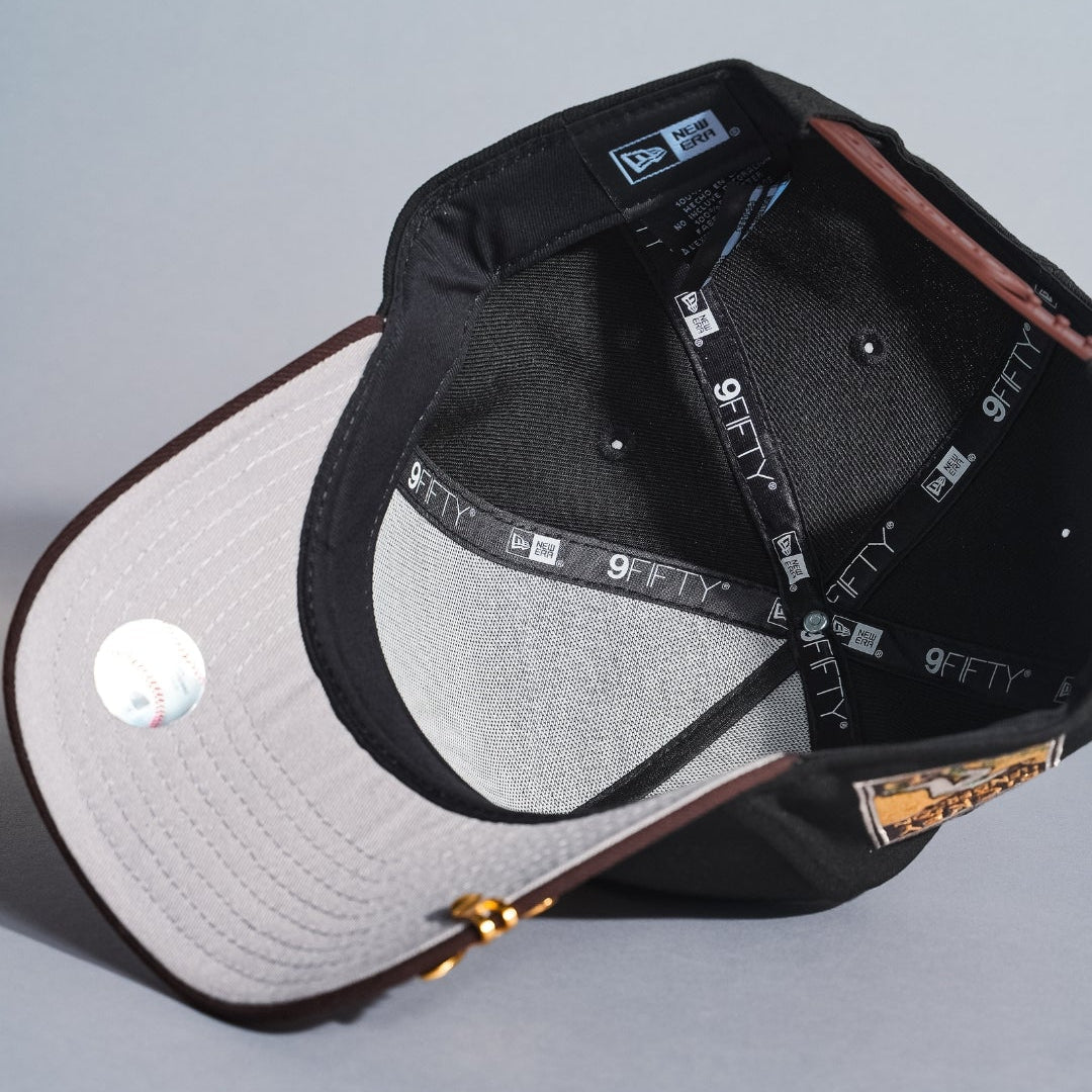 NEW ERA 9FIFTY A-FRAME BLACK/BROWN OAKLAND ATHLETICS SNAPBACK W/ RICKEY HENDERSON SIDE PATCH