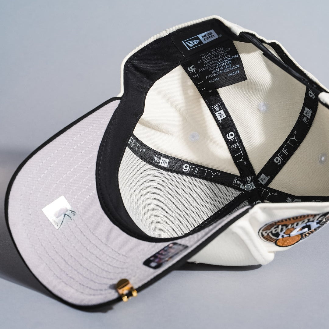 NEW ERA 9FIFTY A-FRAME CHROME/BLACK UPSIDE DOWN LOS ANGELES LAKERS SNAPBACK W/ 17X CHAMPIONS SIDE PATCH