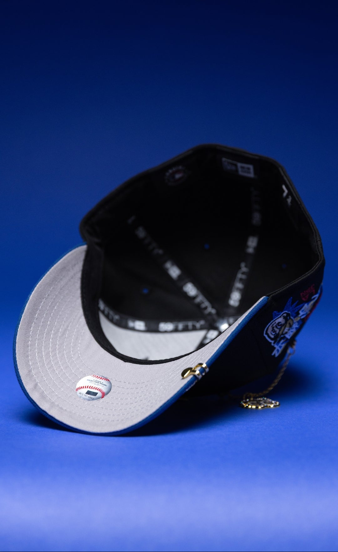 NEW ERA EXCLUSIVE 59FIFTY BLACK/NAVY LOS ANGELES DODGERS W/ SHOHEI OHTANI SIDE PATCH