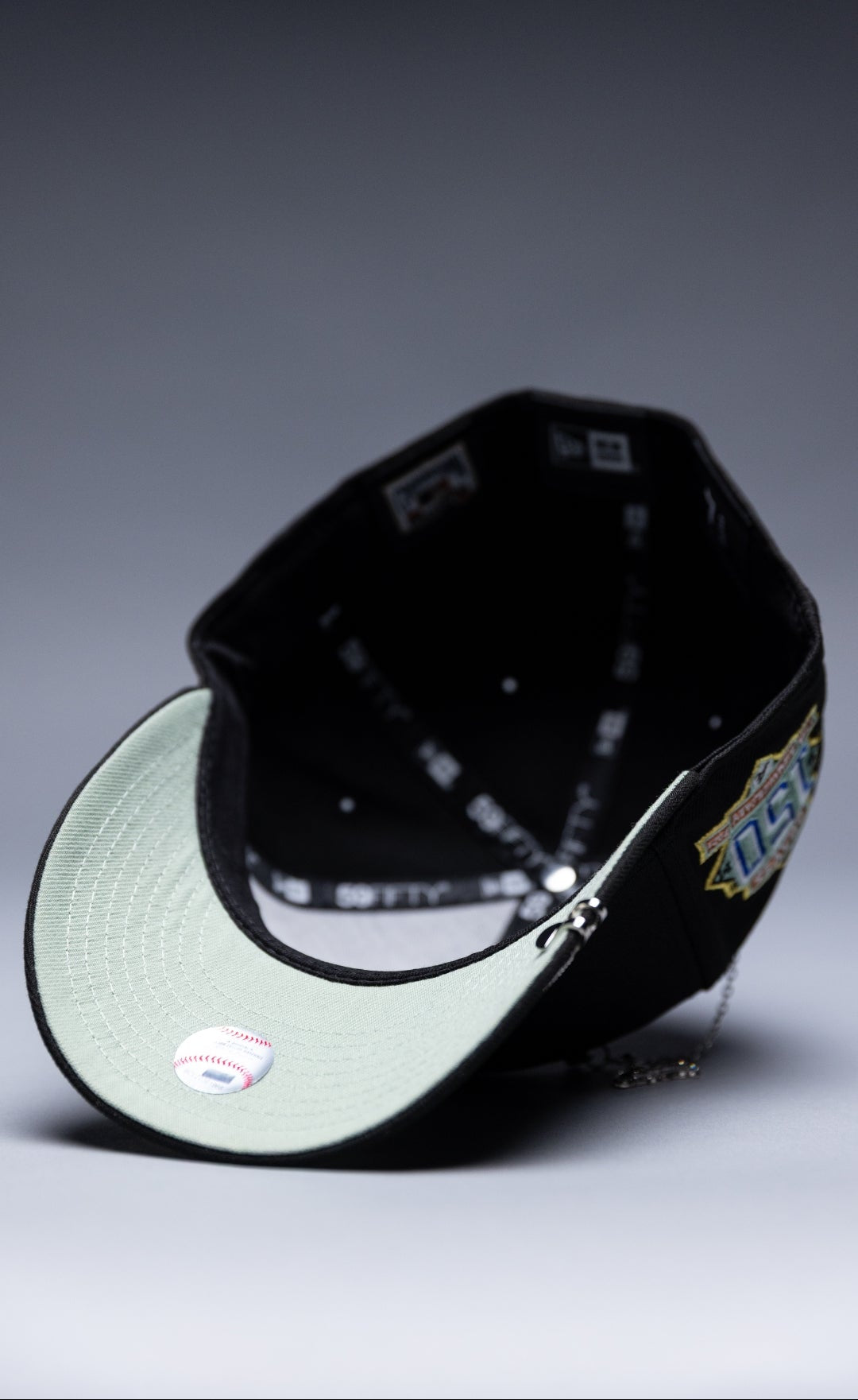 NEW ERA EXCLUSIVE 59FIFTY BLACK ATLANTA BRAVES W/ 150TH ANNIVERSARY SIDE PATCH