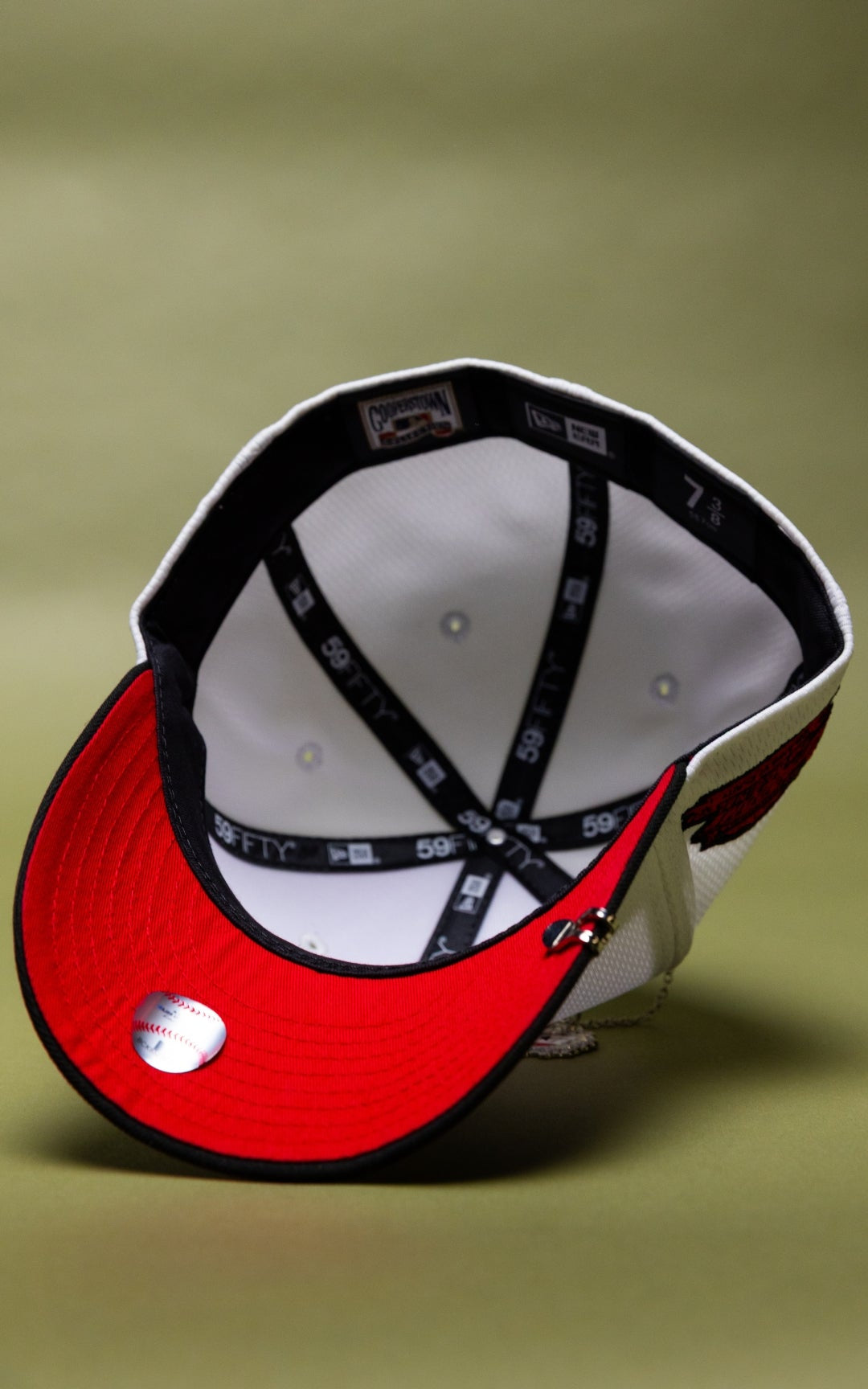 NEW ERA EXCLUSIVE 59FIFTY PEARL WHITE HOUSTON ASTROS W/ ASTRODOME SIDE PATCH