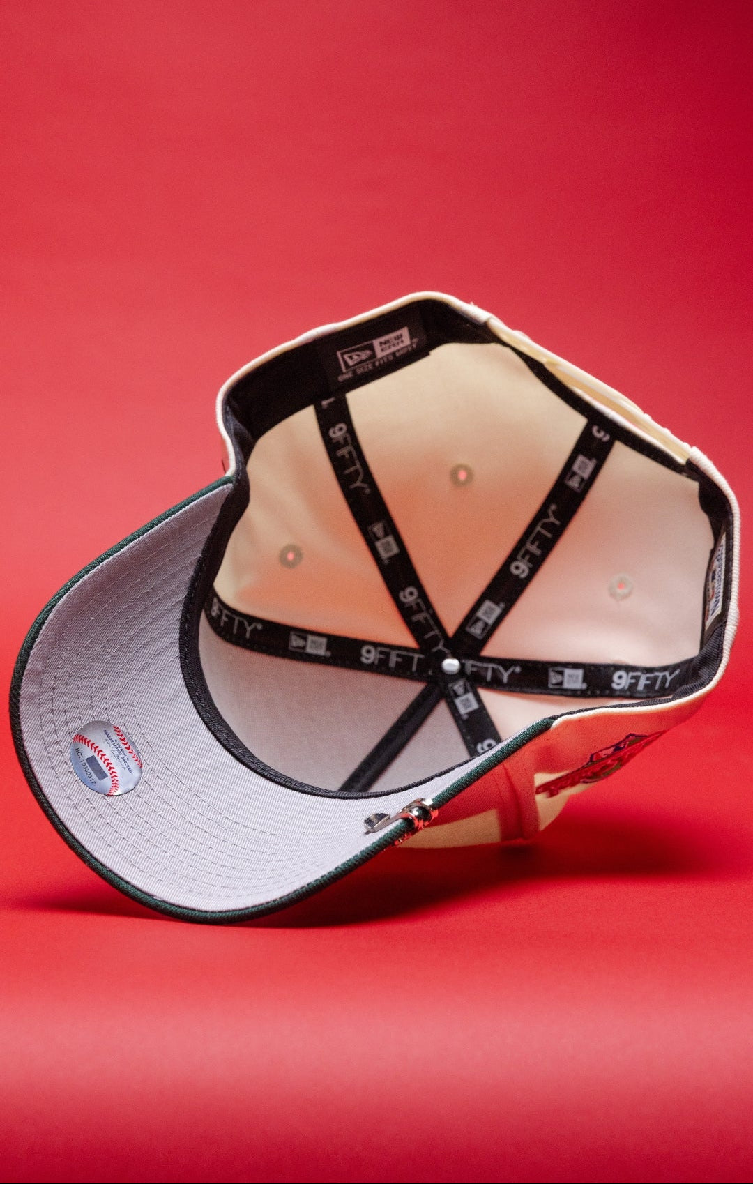 NEW ERA 9FIFTY A-FRAME CHROME/FOREST GREEN UPSIDE DOWN LOS ANGELES DODGERS SNAPBACK W/ 1988 WORLD SERIES SIDE PATCH
