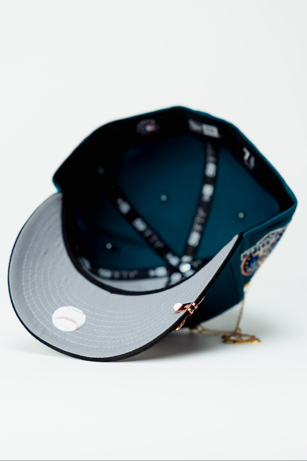 NEW ERA EXCLUSIVE 59FIFTY GREEN/BLACK LOS ANGELES DODGERS W/ 60TH ANNIVERSARY SIDE PATCH