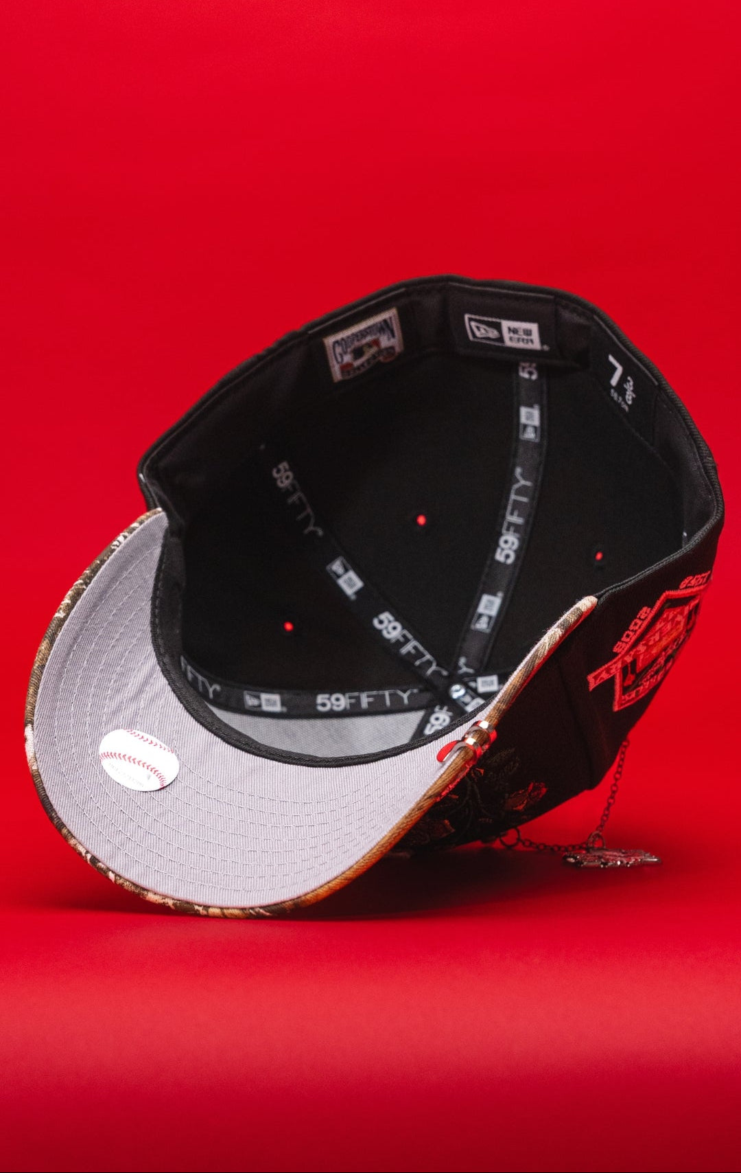 NEW ERA EXCLUSIVE 59FIFTY BLACK/REALTREE LOS ANGELES DODGERS W/ BLOOMING ROSE + 50TH ANNIVERSARY SIDE PATCH
