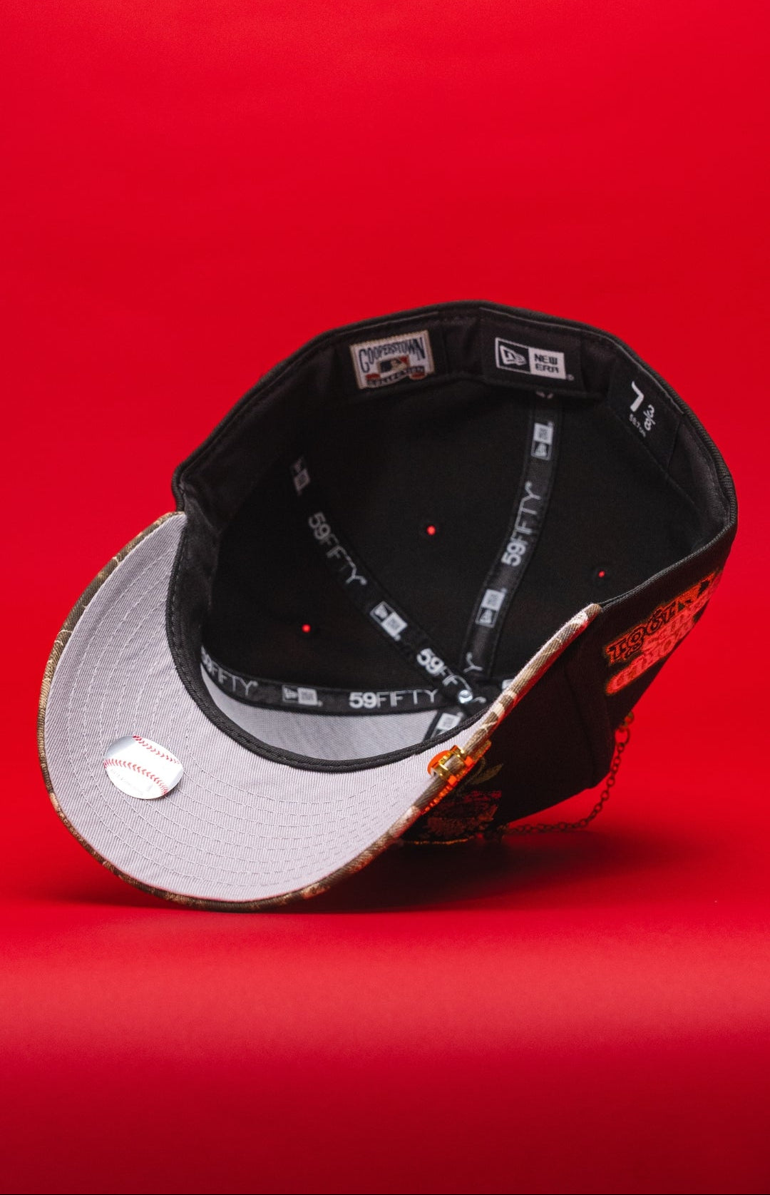 NEW ERA EXCLUSIVE 59FIFTY BLACK/REALTREE LOS ANGELES DODGERS W/ BURNT ROSES + 1981 WORLD SERIES SIDE PATCH