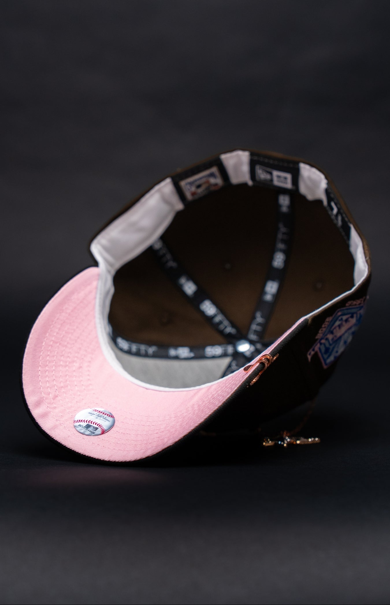 NEW ERA EXCLUSIVE 59FIFTY BROWN/BLACK LOS ANGELES DODGERS W/ 50TH ANNIVERSARY SIDE PATCH
