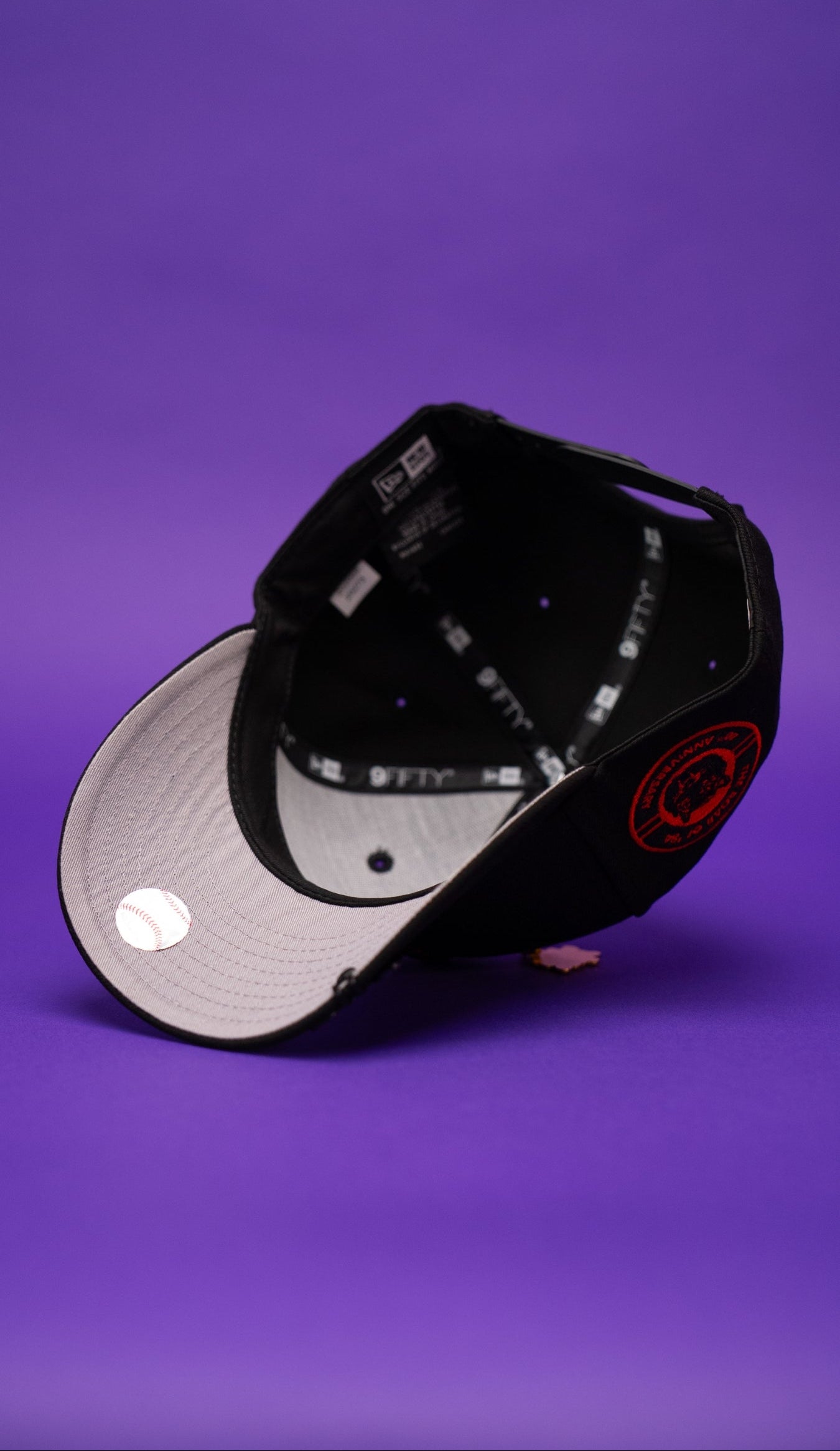 NEW ERA EXCLUSIVE 9FIFTY BLACKED OUT DETROIT TIGERS SNAPBACK W/ 40TH ANNIVERSARY SIDE PATCH