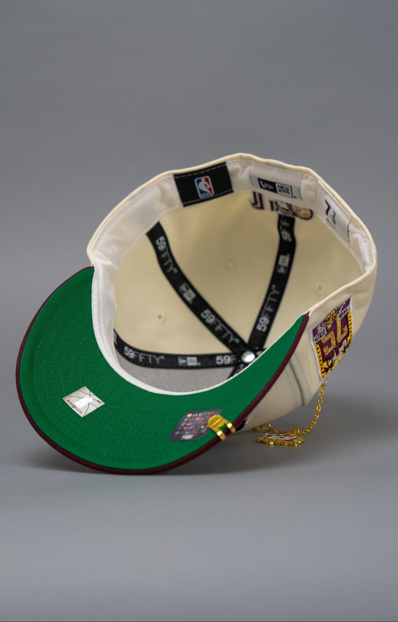 NEW ERA EXCLUSIVE 59FIFTY CHROME/BURGUNDY UPSIDE DOWN LOS ANGELES LAKERS W/ 75TH ANNIVERSARY SIDE PATCH