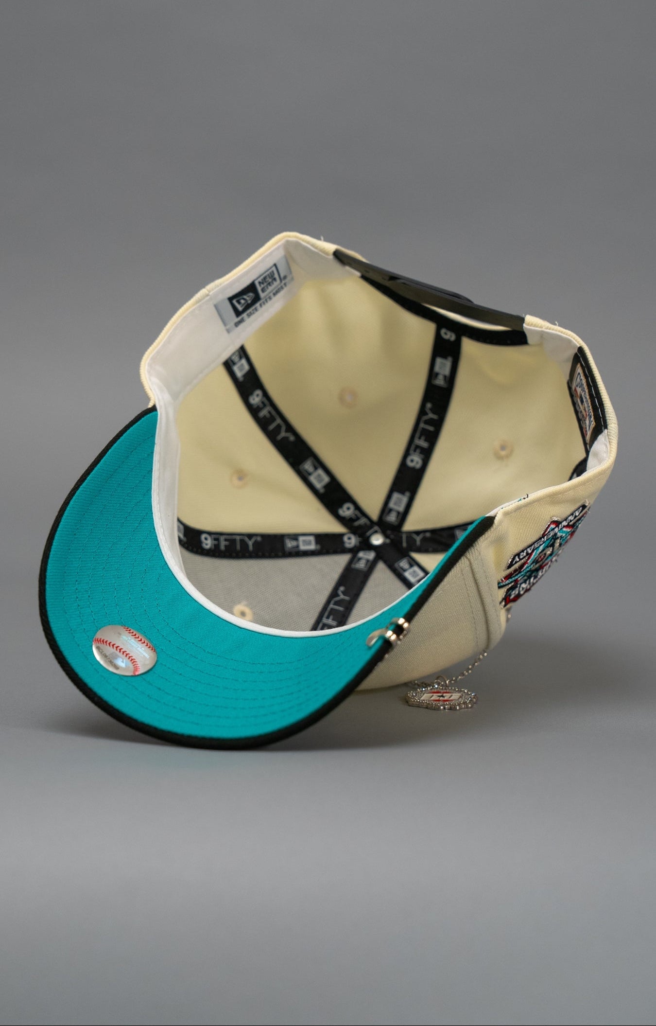 NEW ERA EXCLUSIVE 9FIFTY CHROME/BLACK MIAMI MARLINS SNAPBACK W/ 10TH ANNIVERSARY SIDE PATCH