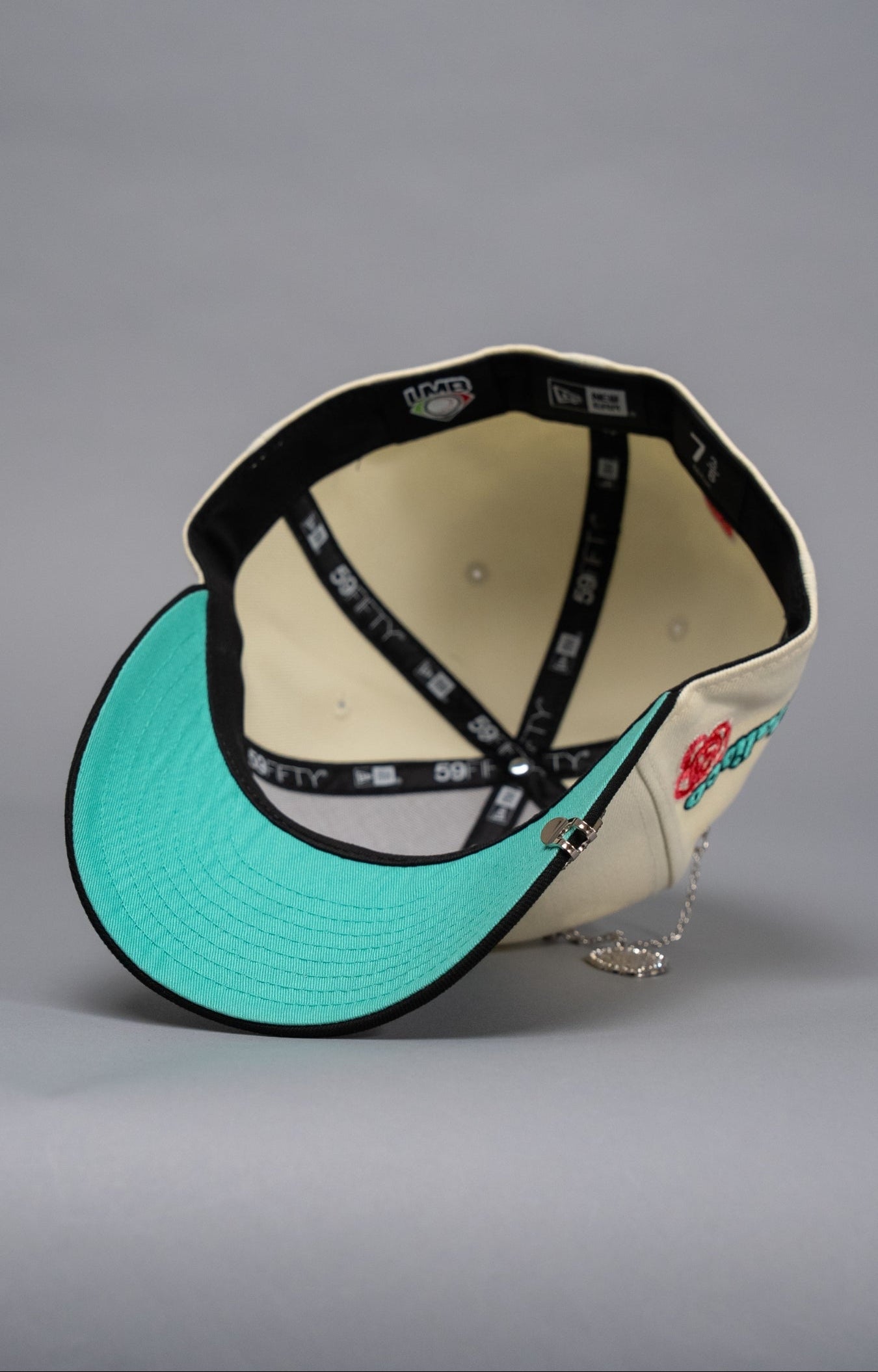 NEW ERA EXCLUSIVE 59FIFTY CHROME/ BLACK CHARROS DE JALISCO W/ "JALISCO" SCRIPT SIDE PATCH