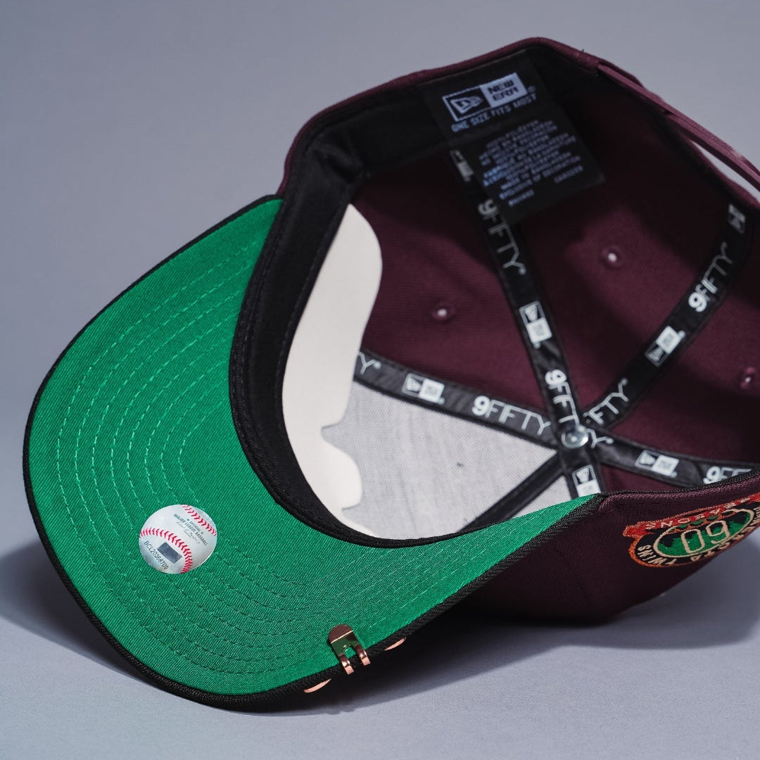 NEW ERA 9FIFTY A-FRAME BURGUNDY/BLACK MINNESOTA TWINS SNAPBACK W/ 60TH ANNIVERSARY SIDE PATCH