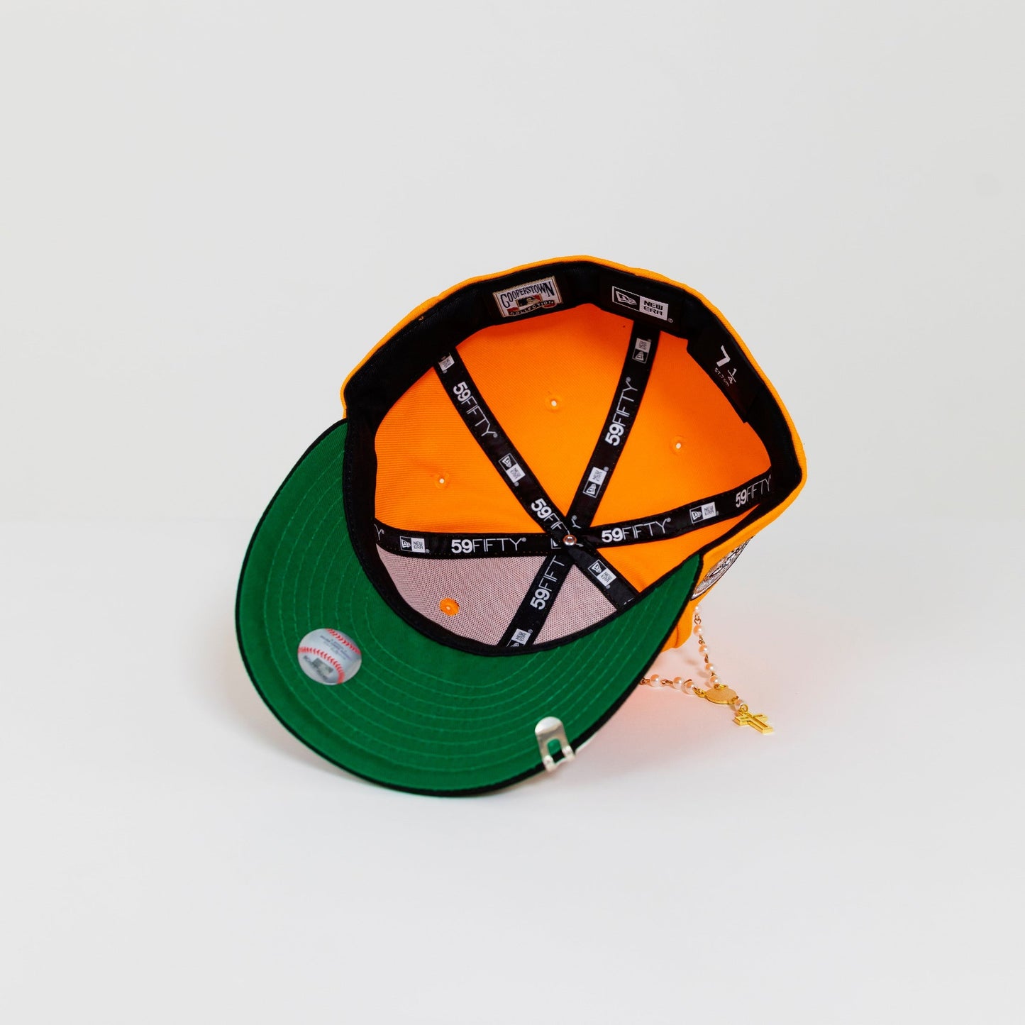 NEW ERA EXCLUSIVE 59FIFTY ORANGE/ BLACK SAN FRANCISCO GIANTS SCRIPT W/ 25TH ANNIVERSARY SIDE PATCH