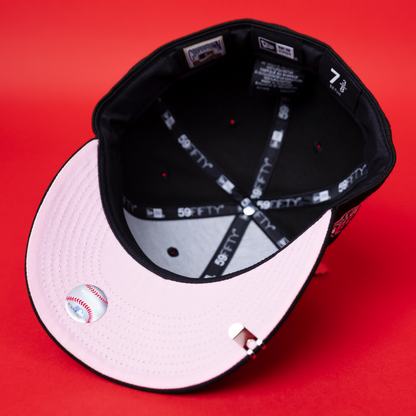 NEW ERA EXCLUSIVE 59FIFTY BLACK ATLANTA BRAVES W/ PINK ROSE + 1999 WORLD SERIES SIDE PATCH