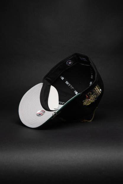 NEW ERA EXCLUSIVE 59FIFTY BLACK/ FOREST GREEN CHICAGO CUBS W/ TOKYO SERIES SIDE PATCH