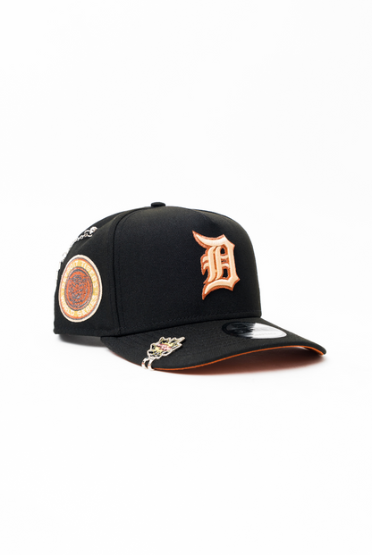 NEW ERA 9FIFTY A-FRAME BLACK DETROIT TIGERS SNAPBACK W/ WORLD SERIES SIDE PATCH