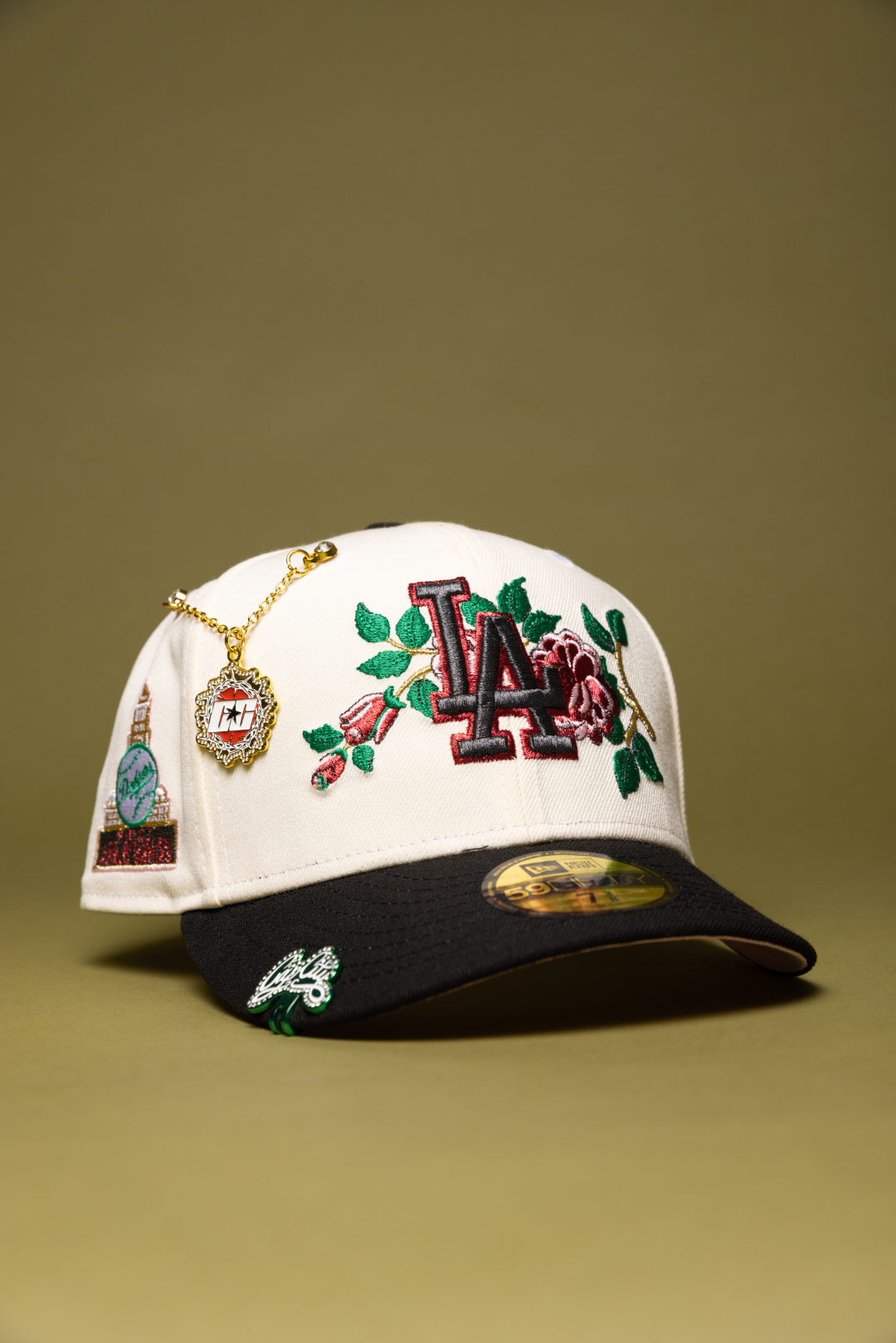 NEW ERA EXCLUSIVE 59FIFTY CHROME/BLACK LOS ANGELES DODGERS W/ RED ROSE + 1ST WORLD SERIES SIDE PATCH