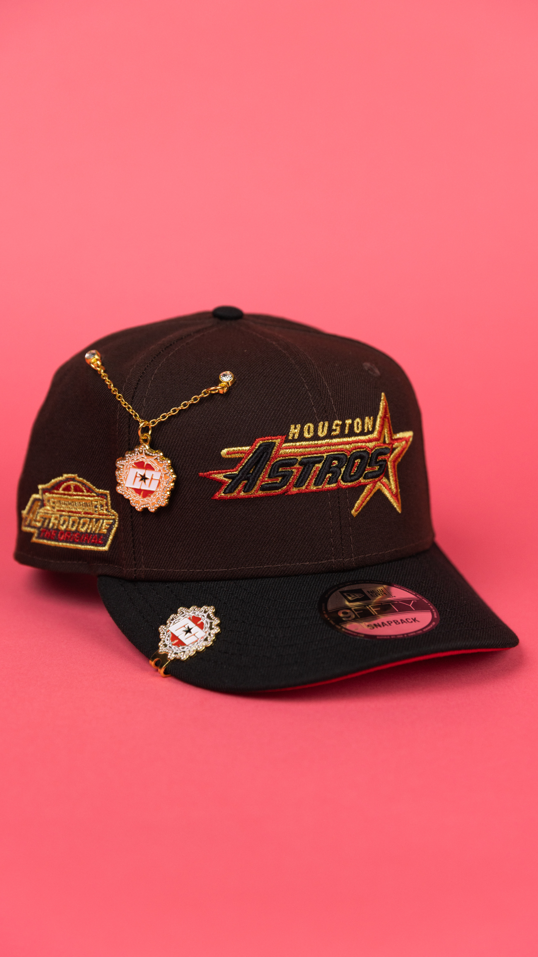 NEW ERA EXCLUSIVE 9FIFTY DARK BROWN/ BLACK HOUSTON ASTROS SNAPBACK W/ ASTRODOME SIDE PATCH