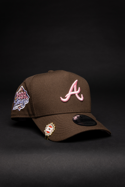 NEW ERA 9FIFTY A-FRAME BROWN ATLANTA BRAVES SNAPBACK W/ 1999 WORLD SERIES SIDE PATCH