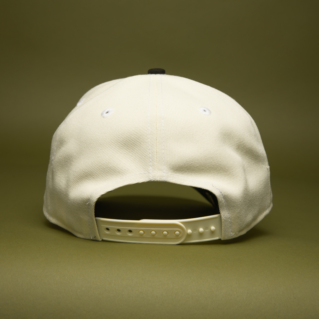NEW ERA 9FIFTY A-FRAME CHROME/BLACK CHICAGO WHITE SOX SNAPBACK W/ COMISKEY PARK SIDE PATCH