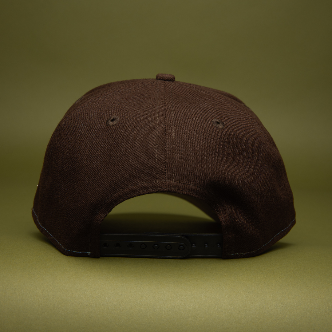NEW ERA 9FIFTY A-FRAME DARK BROWN LOS ANNGELES DODGERS SNAPBACK W/ 60TH ANNIVERSARY SIDE PATCH