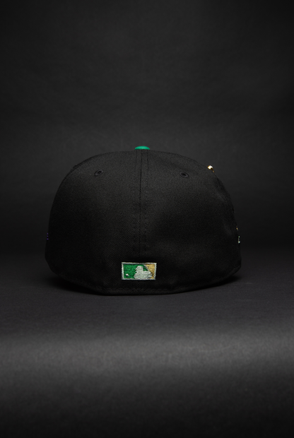 NEW ERA EXCLUSIVE 59FIFTY BLACK/PURPLE NEW YORK YANKEES W/ WORLD SERIES CHAMPIONS SIDE PATCH