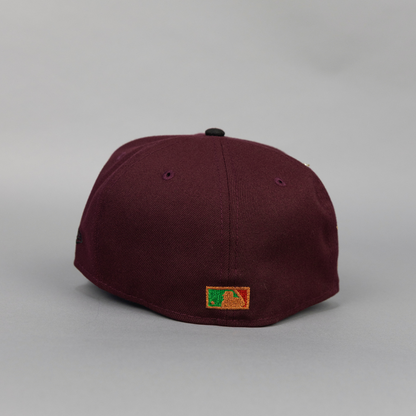 NEW ERA EXCLUSIVE 59FIFTY BURGUNDY/ BLACK ATLANTA BRAVES W/ 2000 ALL STAR GAME SIDE PATCH