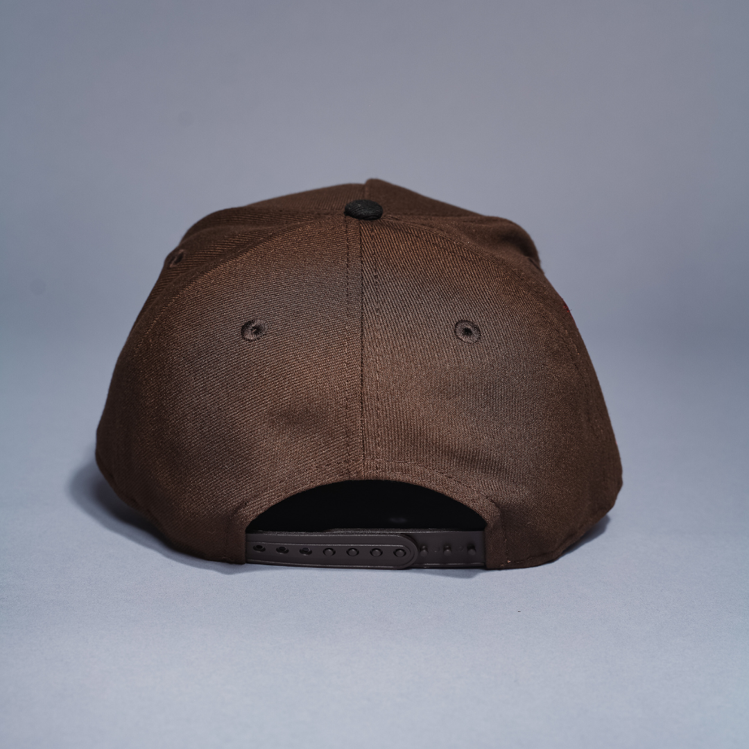 NEW ERA 9FIFTY A-FRAME BROWN/BLACK CHICAGO WHITE SOX SNAPBACK W/ 95TH ANNIVERSARY SIDE PATCH
