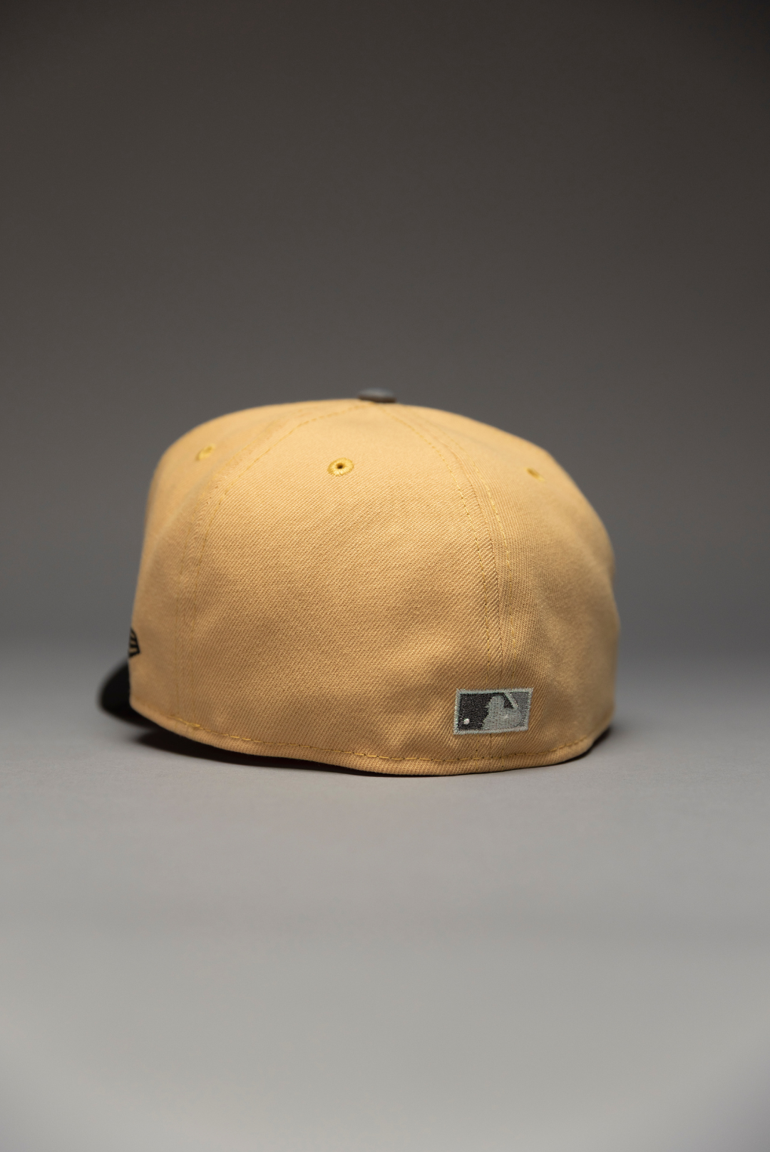 NEW ERA EXCLUSIVE 59FIFTY PEACH/BLACK TEXAS RANGERS W/ WORLD SERIES CHAMPIONS SIDE PATCH