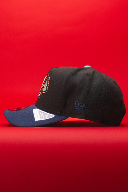 NEW ERA 9FIFTY A-FRAME BLACK/NAVY ATLANTA BRAVES SNAPBACK W/ 2000 ALL STAR GAME SIDE PATCH