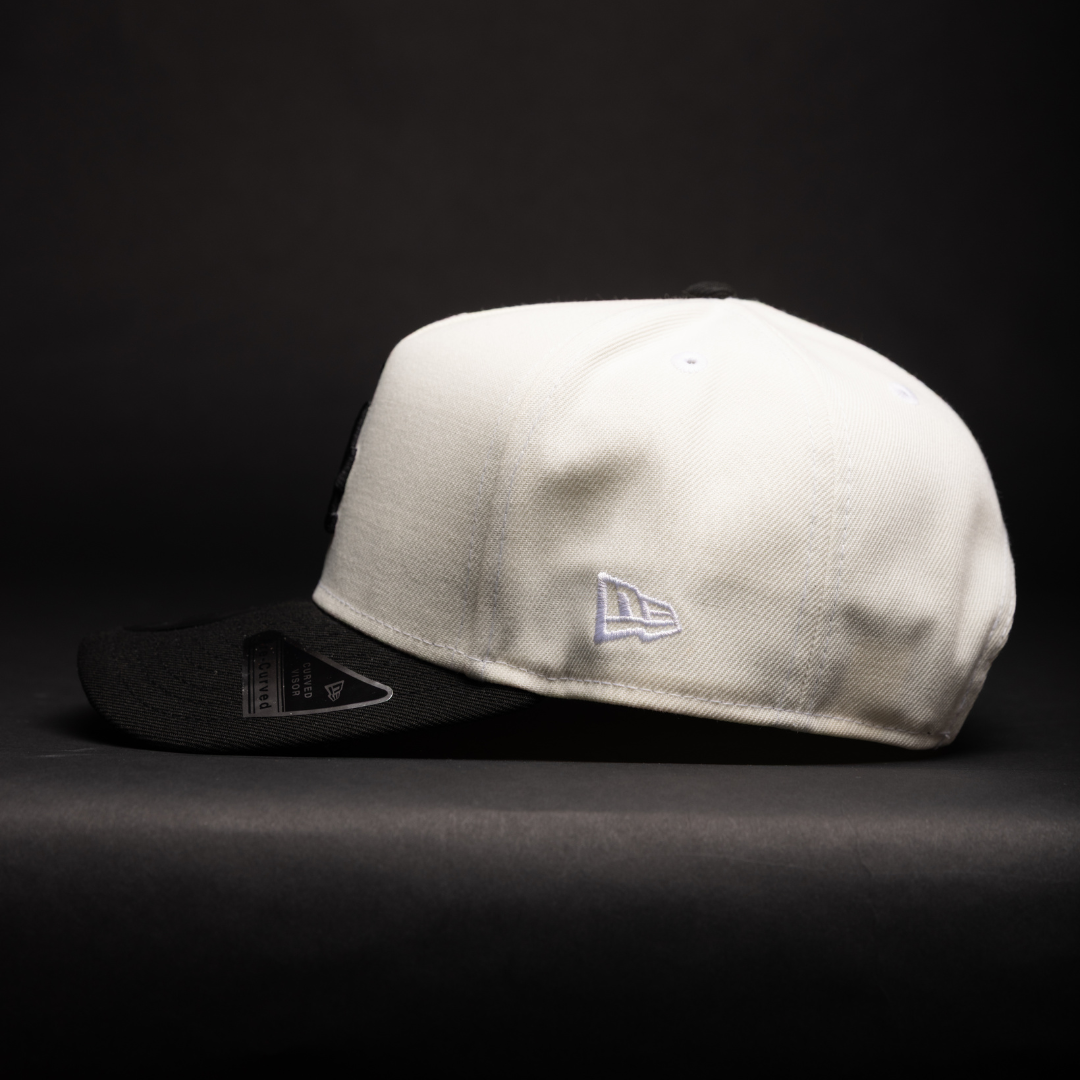 NEW ERA 9FIFTY A-FRAME CHROME/BLACK LOS ANGELES DODGERS W/ WORLD SERIES CHAMPIONS SIDE PATCH
