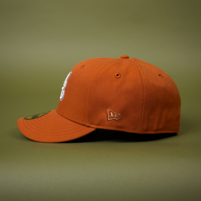 NEW ERA EXCLUSIVE 59FIFTY RUST ATLANTA BRAVES W/ 2020 WORLD SERIES SIDE PATCH