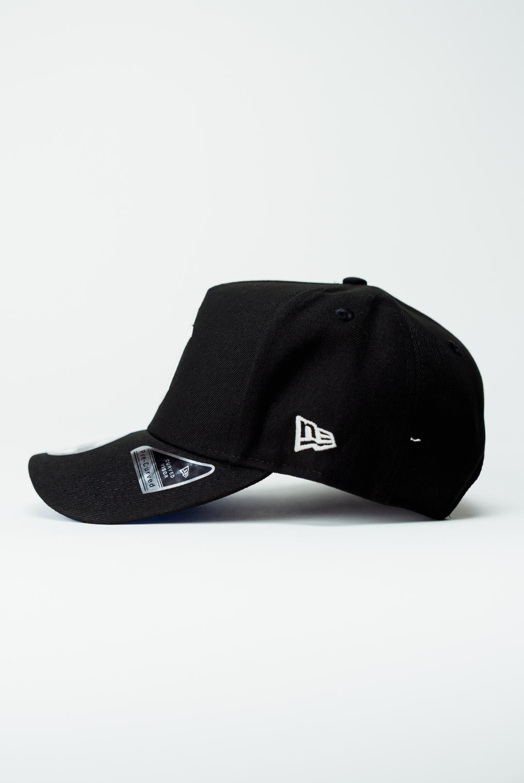 NEW ERA 9FIFTY A-FRAME BLACK NEW YORK YANKEES SNAPBACK W/ WORLD SERIES SIDE PATCH
