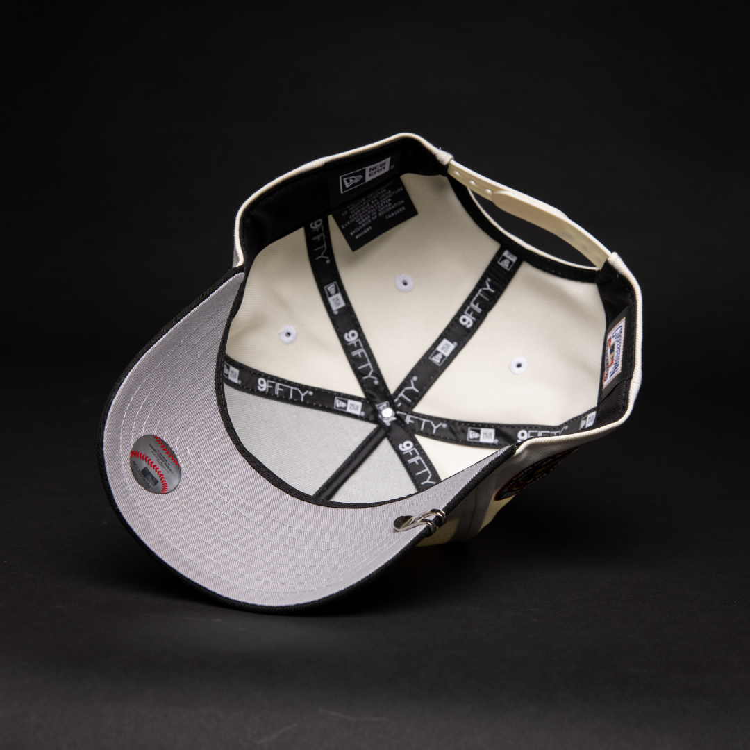 NEW ERA 9FIFTY A-FRAME CHROME/ BLACK PITTSBURGH PIRATES SNAPBACK W/ THREE RIVERS STADUM SIDE PATCH
