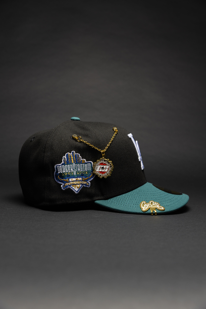 NEW ERA EXCLUSIVE 59FIFTY BLACK/PINE GREEN LOS ANGELES DODGERS W/ HEART + 40TH ANNIVERSARY SIDE PATCH