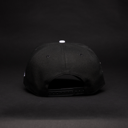NEW ERA 9FIFTY A-FRAME BLACK NEW YORK YANKEES SNAPBACK W/ 2000 WORLD SERIES SIDE PATCH
