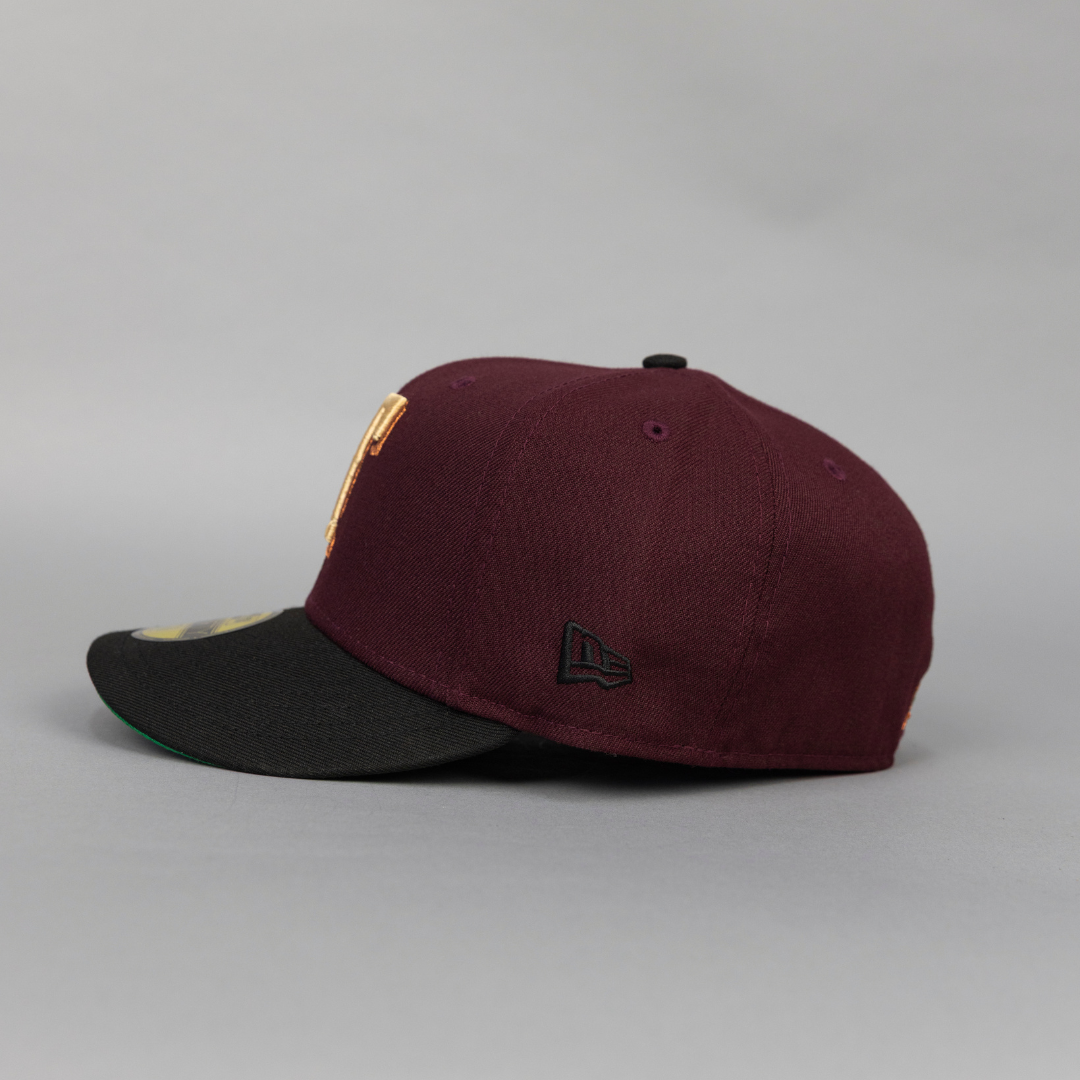 NEW ERA EXCLUSIVE 59FIFTY BURGUNDY/ BLACK TEXAS RANGERS W/ 40TH ANNIVERSARY SIDE PATCH