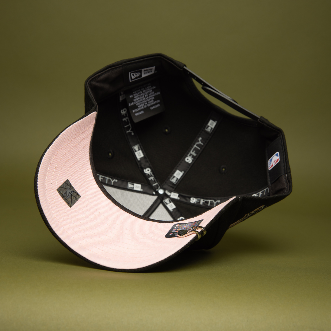 NEW ERA 9FIFTY A-FRAME BLACK LOS ANGELES LAKERS SNAPBACK W/ 17X CHAMPIONS SIDE PATCH